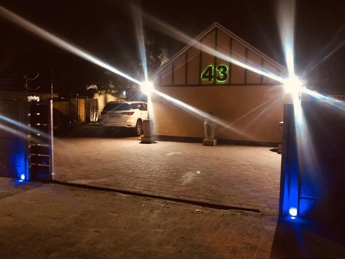 Meljaa Prime Guest House Bellville South Africa
